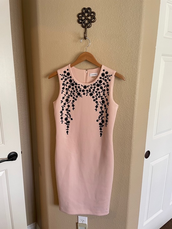 Calvin Klein Dresses & Skirts - Calvin Klein Blush Pink Midi Sheath Dress with Black Embroidered Floral Appliqué